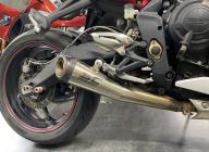 TRIUMPH STREET TRIPLE 675 R