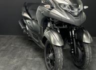 YAMAHA TRICITY 300