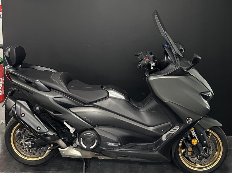 YAMAHA XP T-MAX 560 TECH MAX