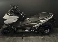 YAMAHA XP T-MAX 560