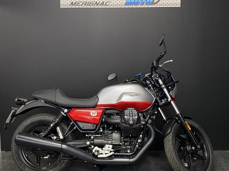 MOTO GUZZI V7 CORSA 0 KILOMETRES UNIQUEMENT SUR LE STOCK EN MAGASIN