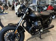 MOTO GUZZI V9 BOBBER