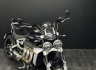 TRIUMPH ROCKET 3 GT