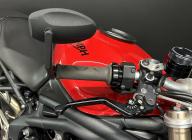 TRIUMPH SPEED TRIPLE 1050