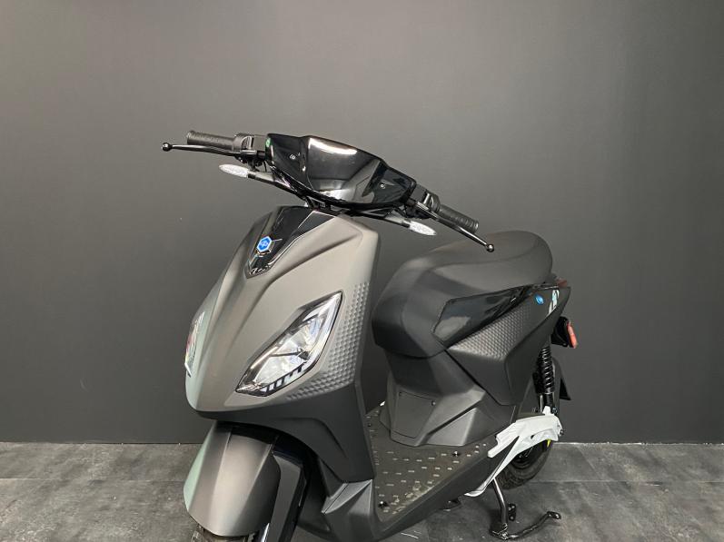 PIAGGIO 1 + 45 KM/H MY23