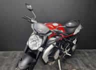 MV AGUSTA BRUTALE 800