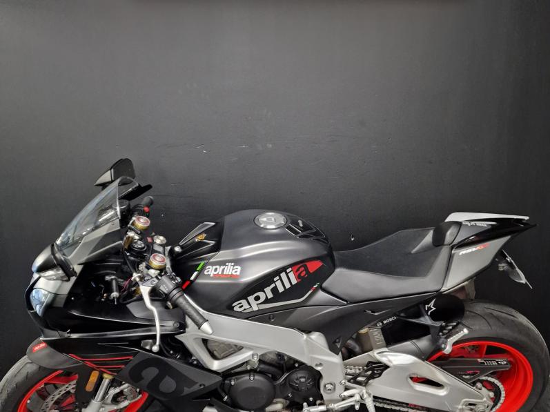 APRILIA RSV4 1000