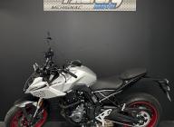 SUZUKI GSX-8S A2