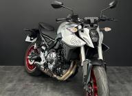SUZUKI GSX-8S A2