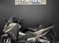 KYMCO AK 550